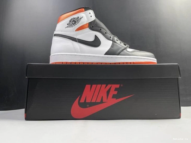 Cheap TB 555088-180 Air Orange Electro High Retro Jordan 1 0724